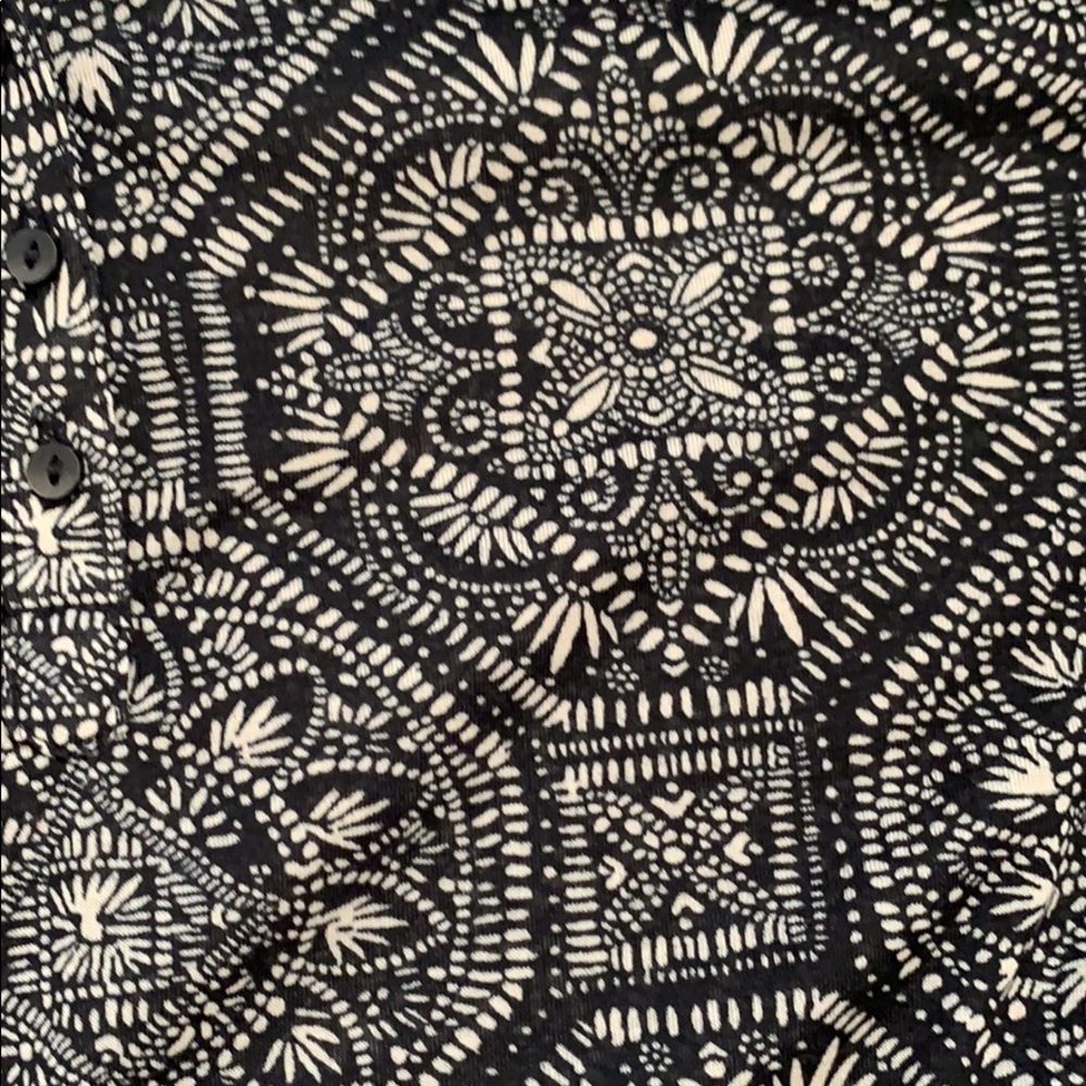 H&M blouse - Picture 2 of 3